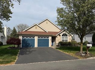 26 Ivy Hill Rd, Lakewood, NJ 08701
