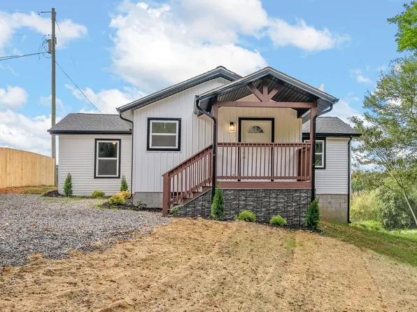 1756 Cumberland Heights Rd, Clarksville, TN 37040