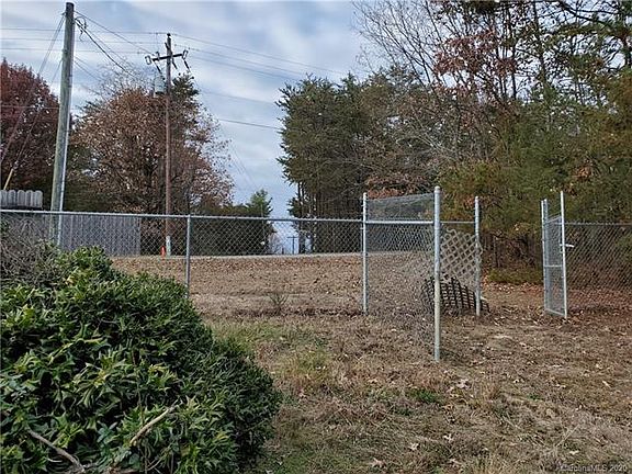 3rd image of 99999 Patti Ln #15