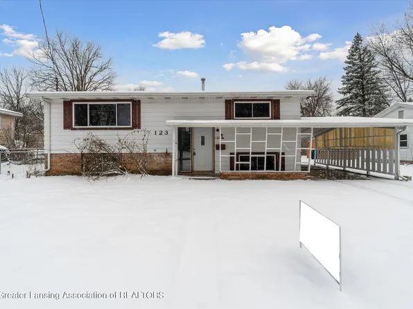 123 W Cavanaugh Rd, Lansing, MI 48910