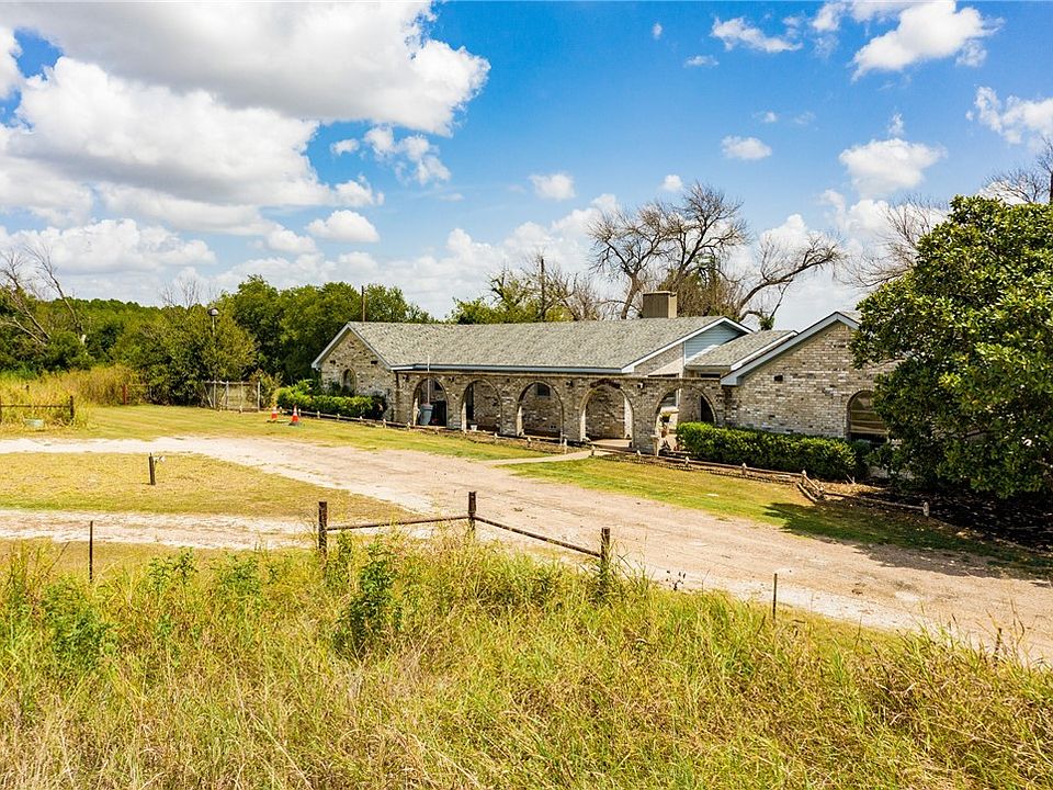 4576 Highway 77, Chilton, TX 76632 MLS 206279 Zillow