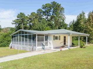 60 Boulevard Dr, Stockbridge, GA 30281