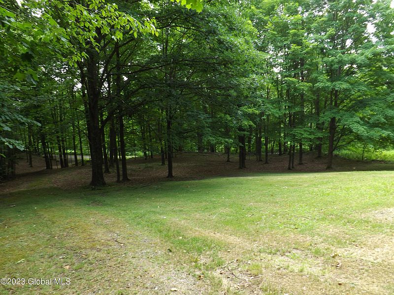 4th image of 1051 North Quivey Hill Lane
