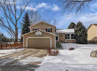 4916 Willowbrook Rd, Colorado Springs, CO 80917