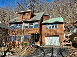 2 Thorn St, Oneonta, NY 13820