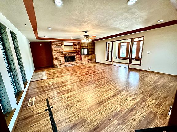 3rd image of 341 E Grand Teton Ct