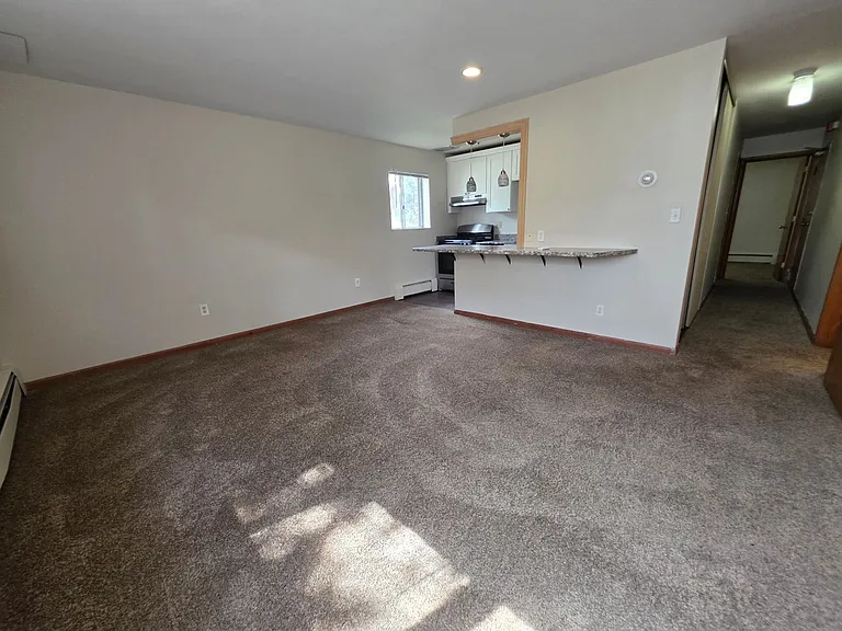 College Park — Photo 15