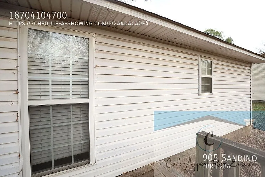 Spacious 3 bedroom/2 bath home - Jonesboro — Photo 3