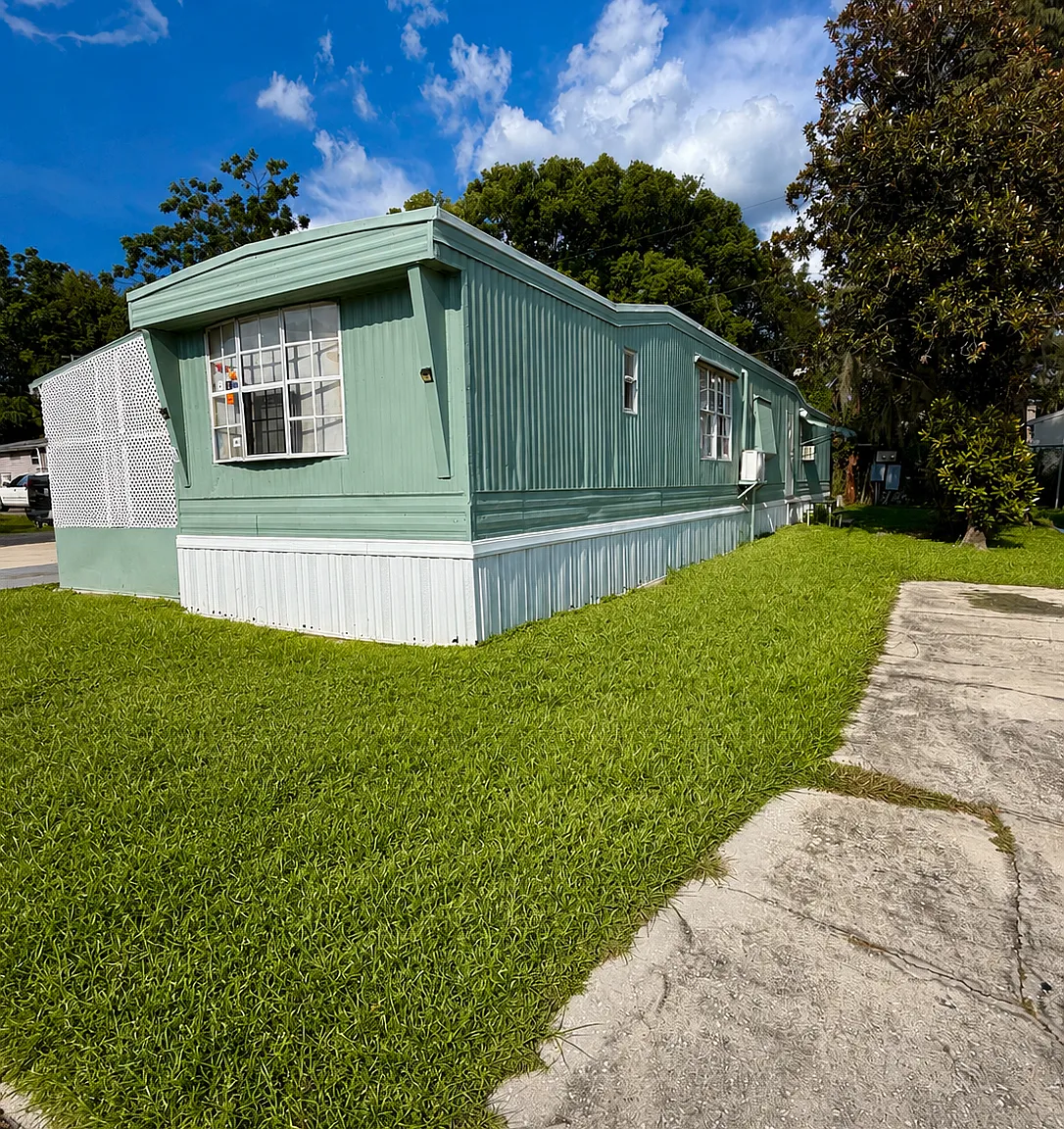 2 bed, 700 sqft, $1,650 — Photo 1