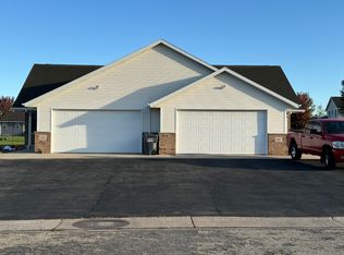 1317 Northwood Dr, Seymour, WI 54165