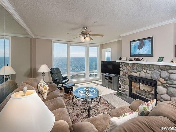 3rd image of 1113 N Highway 101 Unit 47