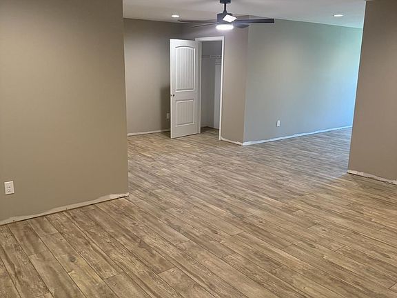 5th image of 740 Ruby Golightly Dr