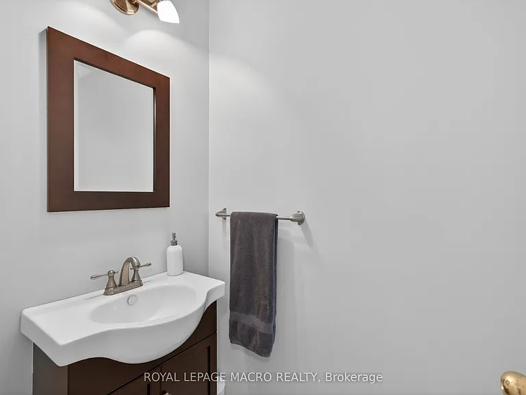 2215 Cleaver Ave #2 — Photo 5
