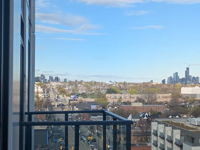 1808 Saint Clair Ave W #1005 — Photo 9