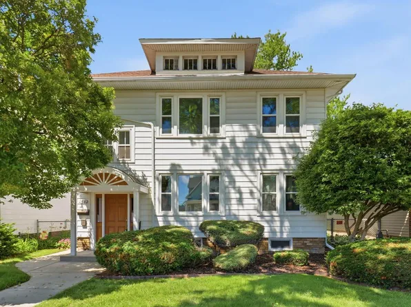 1512 Blaine AVENUE, Racine, WI 53405