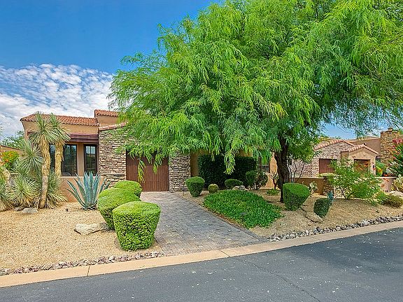 5th image of 9870 E Monument Dr