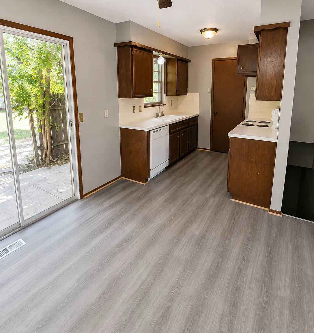 3 bed, 1.5 bath, 1800 sqft, $1,495 — Photo 3