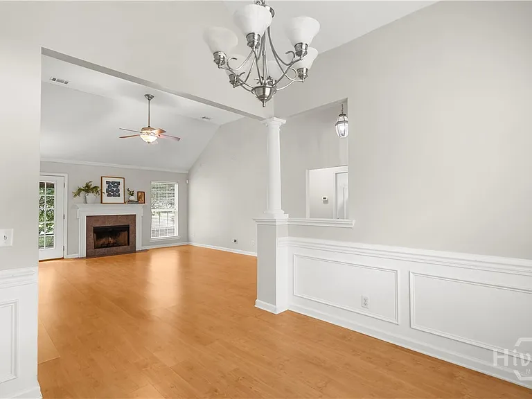 139 Pampas Dr — Photo 8