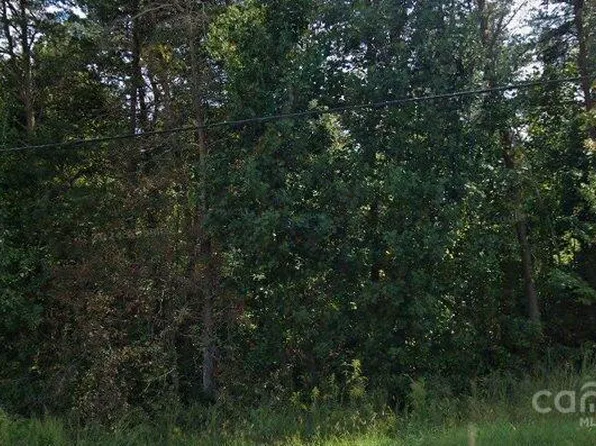 3180 Old Shelby Rd, Hickory, NC 28602