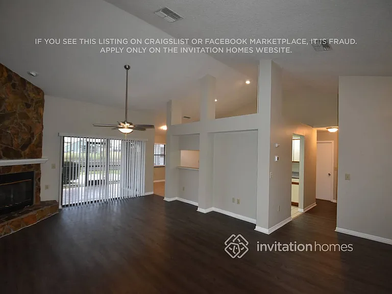 1507 Storington Ave — Photo 3