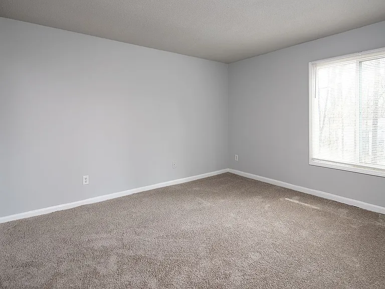 High Meadows Apartments — Photo 79