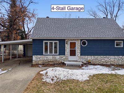 1718 6th Ave S, Fargo, ND, 58103