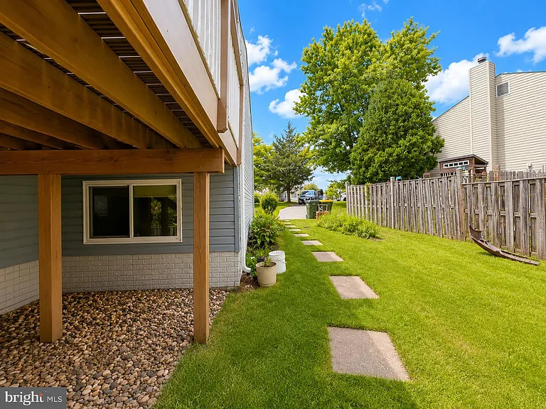 13354 Jasper Ct — Photo 38