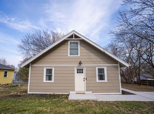 3933 E 30th St, Des Moines, IA 50317