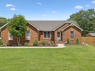 77 Shady Acres Ln, Tullahoma, TN 37388