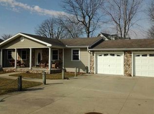 2105 Smith Ct, Rochester, IN 46975