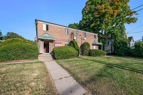 52 Church St Photo 1