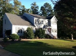 8123 Wrenfield Dr, Williamsburg, VA 23188