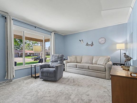 3rd image of 5248 Burgis Ave SE