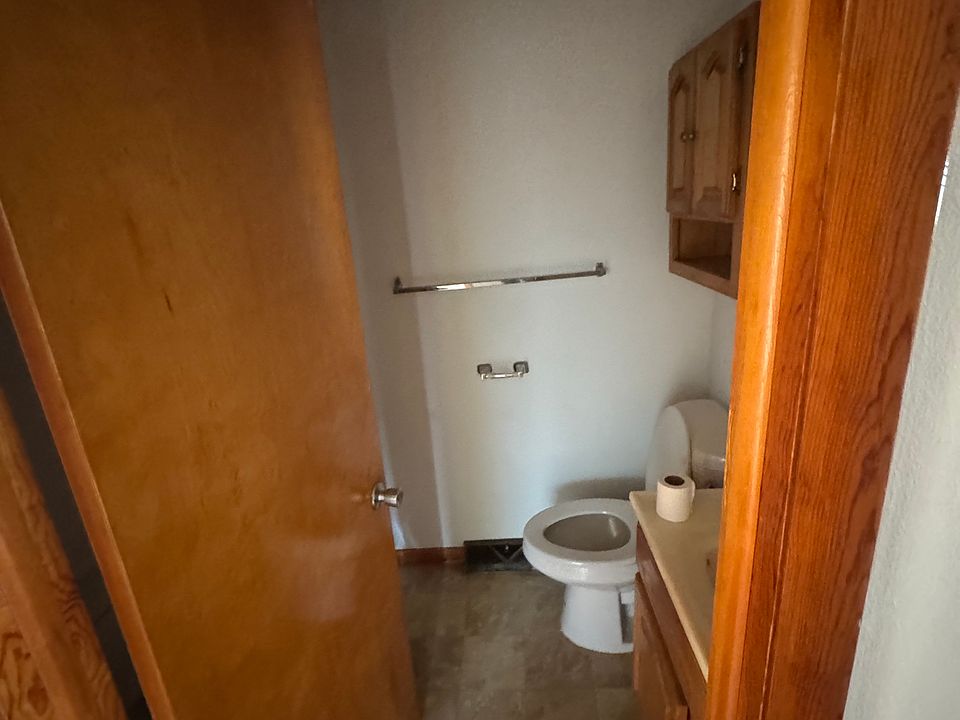1st image of 23 Emmert Rd #1