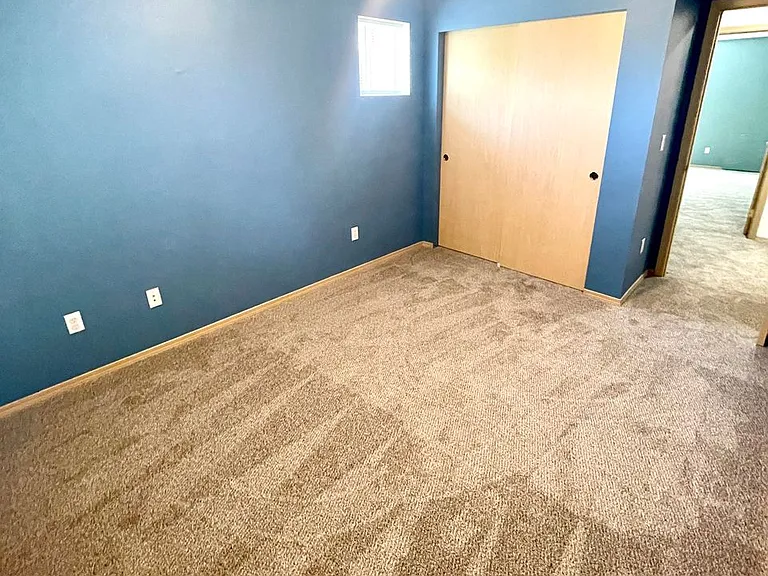 2875 Hannen St — Photo 12