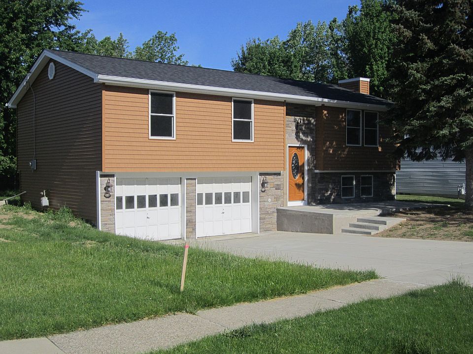 1st image of 115 Heather Hill Dr
