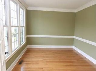 2225 Belvinwood Dr, Fuquay Varina, NC 27526