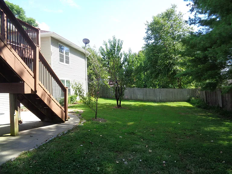 3801 Blue Cedar Ln — Photo 20