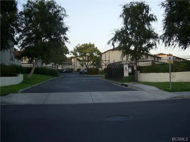 170 Greenbriar Ln — Photo 14
