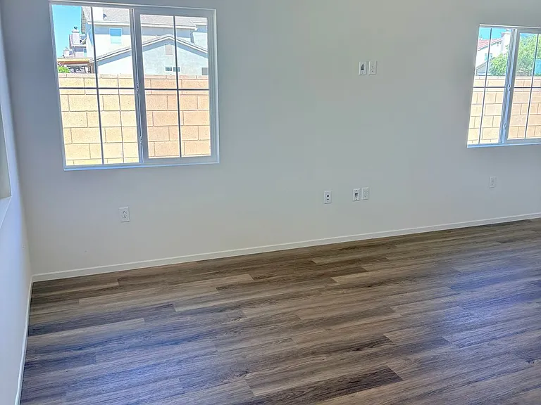 11702 Sebastian Rd — Photo 34