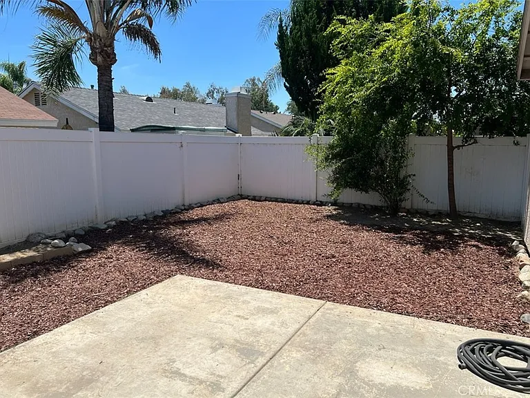 28561 Foxboro Ln — Photo 21