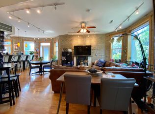 2447 N Artesian Ave APT 2, Chicago, IL 60647