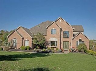 216 Farmington Dr, Venetia, PA 15367