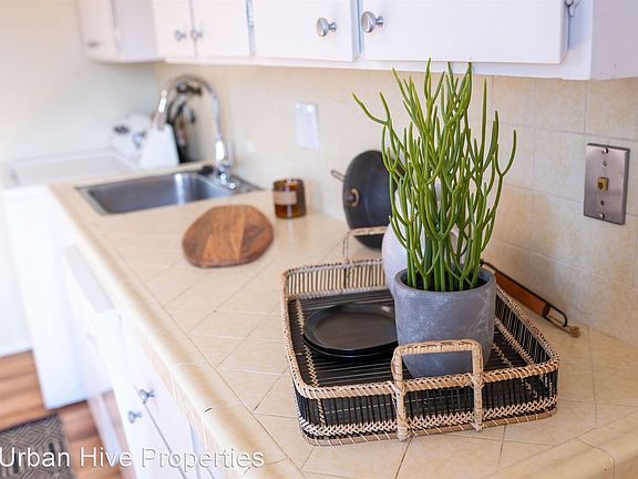 4th image of 2665 S Highland Dr APT D