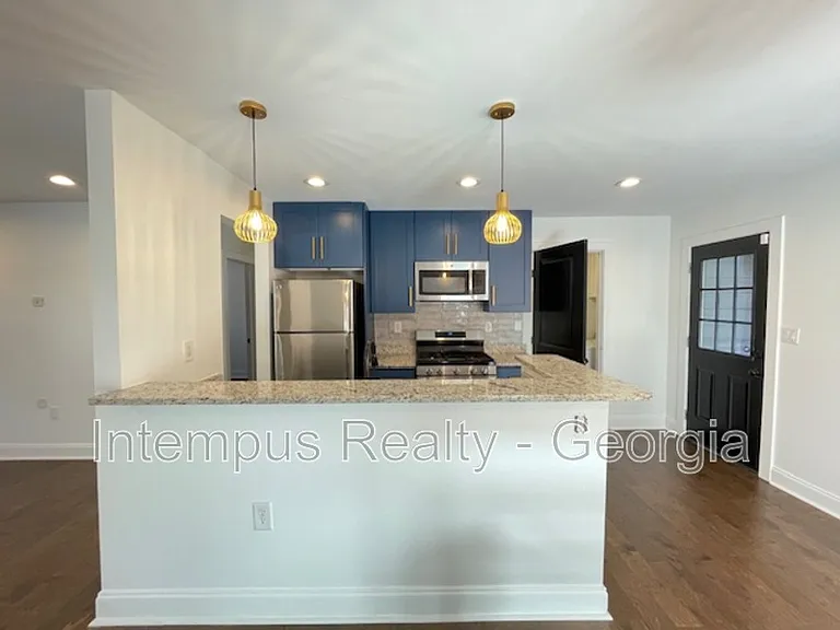 2867 Joyce Ave — Photo 11