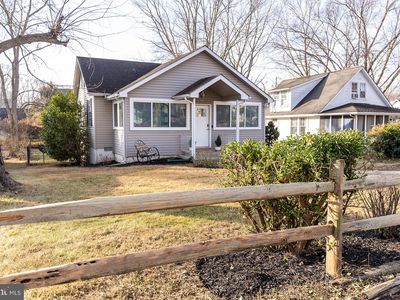 207 Poplar Ave, Edgewater, MD, 21037