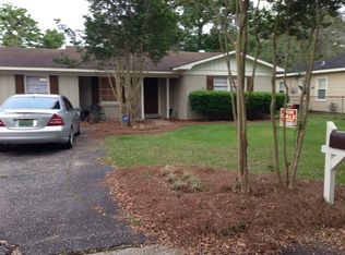 702 Townsend Cir, Chickasaw, AL 36611