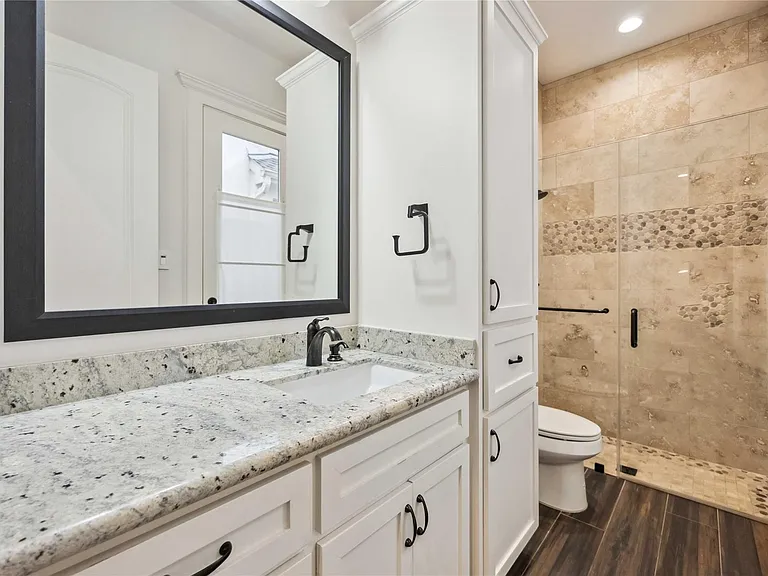 215 Malone St — Photo 30