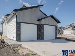 9059 80th Ave #A, Grande Prairie, AB T8V3S6