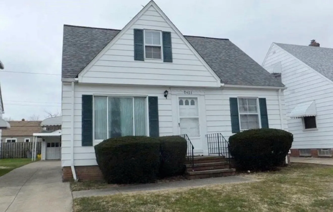 3 bed, 1131 sqft, $1,650 — Photo 1